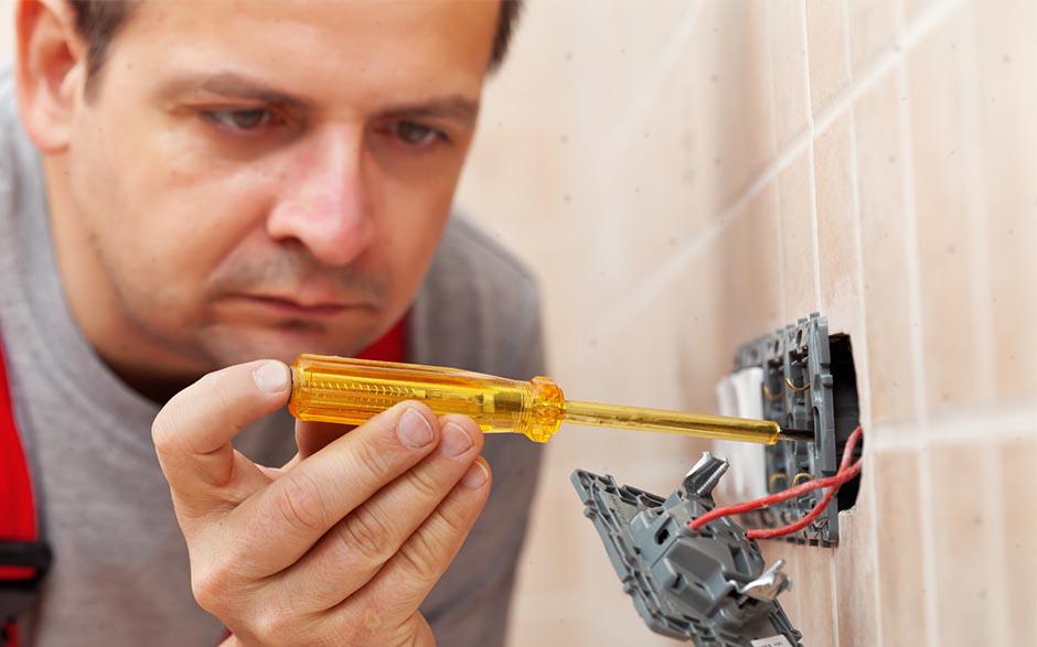 tarif horaire d'un électricien Paris 6